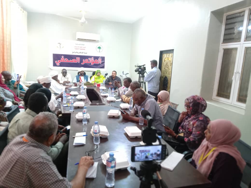 الولاية الشمالية تسير قافلة إنسانية ضخمة 1 IMG 20241103 WA0017 1