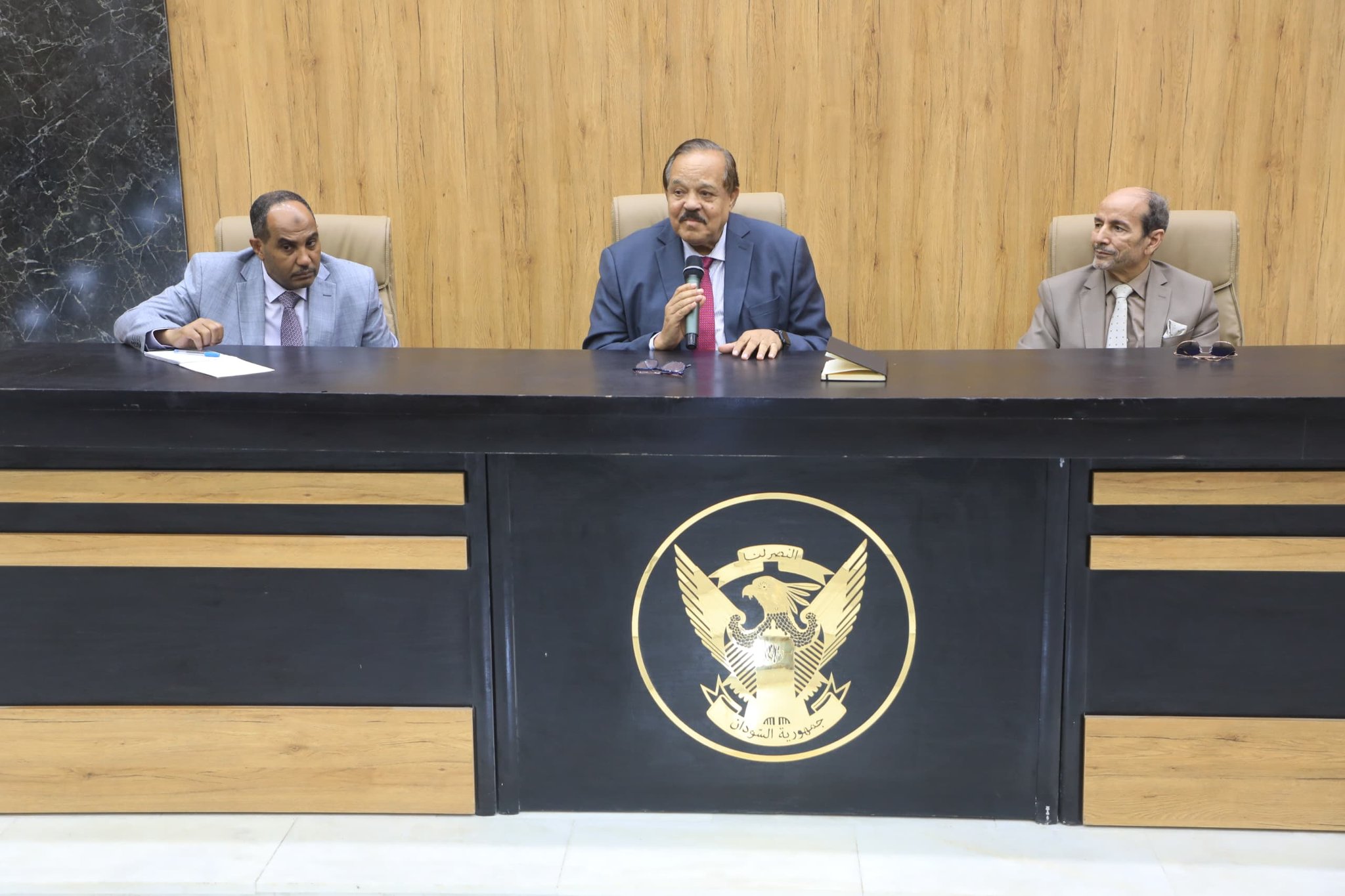 ٢٠٢٤١١١٨ ٢٢١٧٥٧