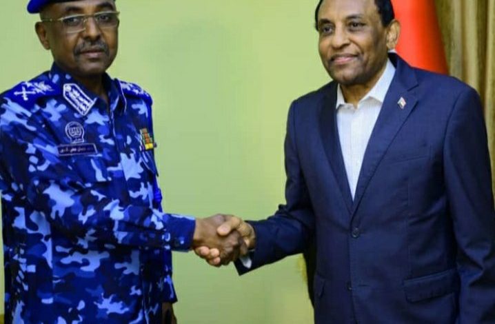 كامل إدريس يشدد على تأمين الخرطوم وضبط الوجود الأجنبي 5 20250616 064838