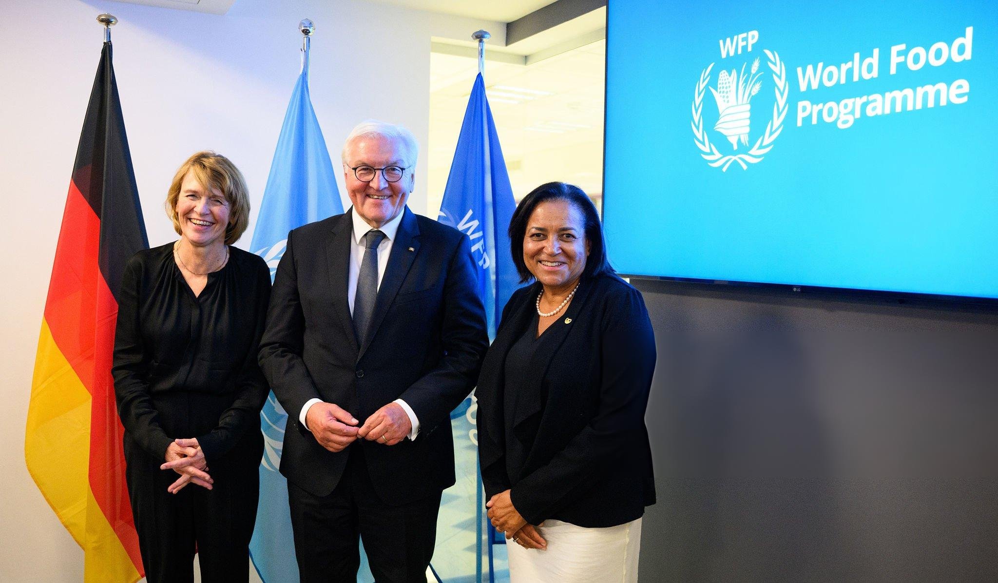 ٢٠٢٥٠٩٢٤ ١٠٤٢٣٧