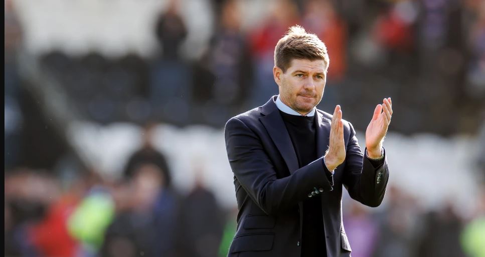 جيرارد يعبّر عن رأيه: اختيار أرنولد للريال غير منطقي إن كنت مكانه