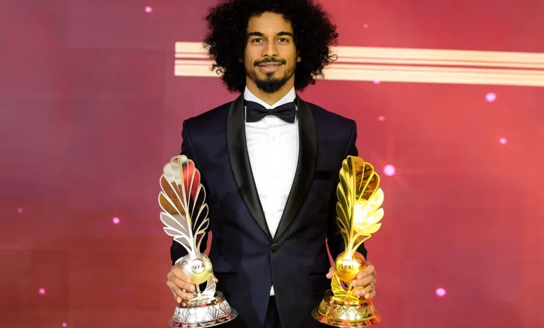 أفضل لاعب فى آسيا... أكرم عفيف يطارد إنجازًا غير مسبوق