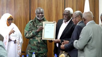 نهر النيل تتصدر الولايات وتسلم حساباتها الختامية لعام 2025 كأول ولاية 15 IMG 20260106 WA0001